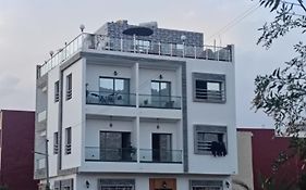 Malak House